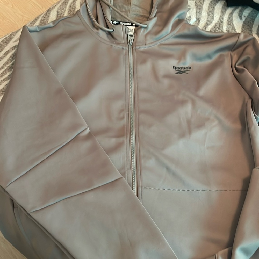 Reebok men’s hoodie